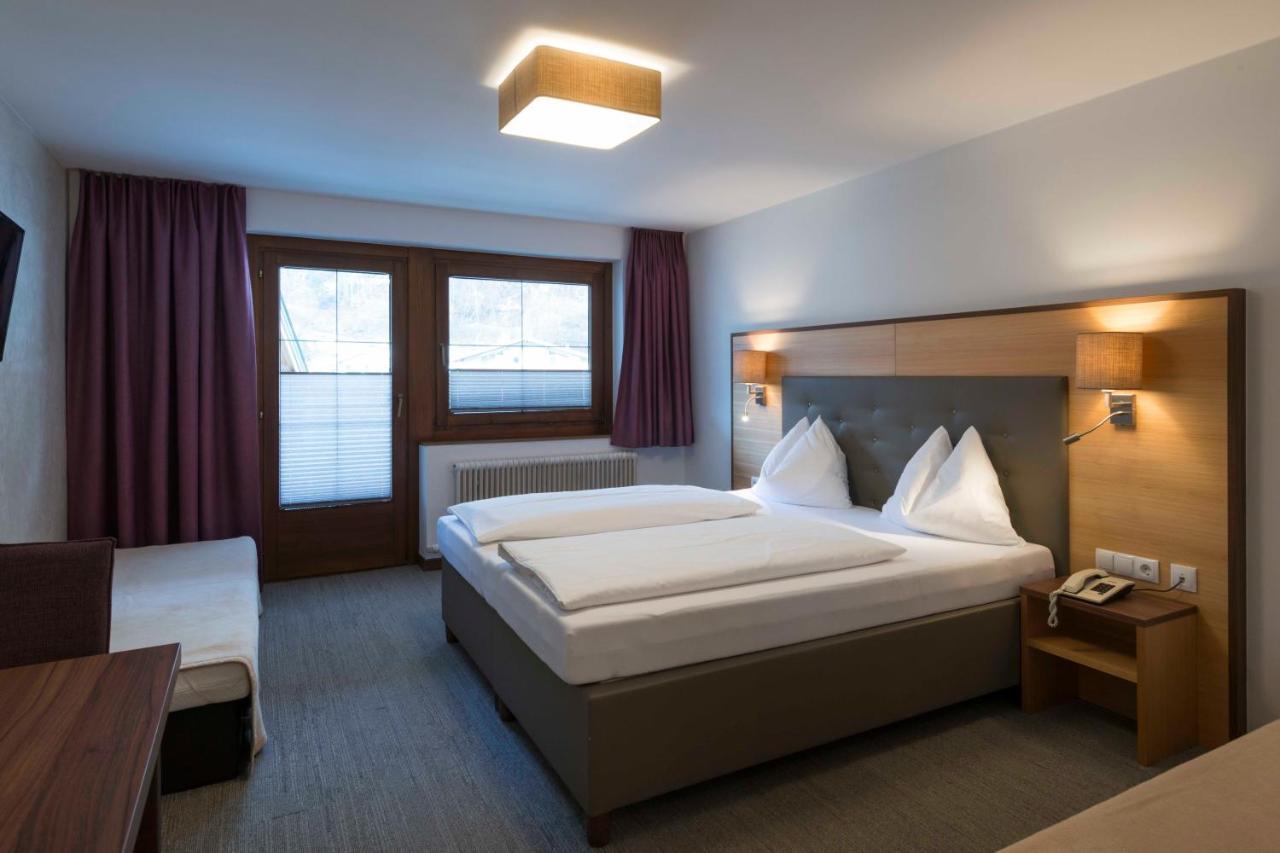 Hotel Neuwirt 젤암질러 외부 사진