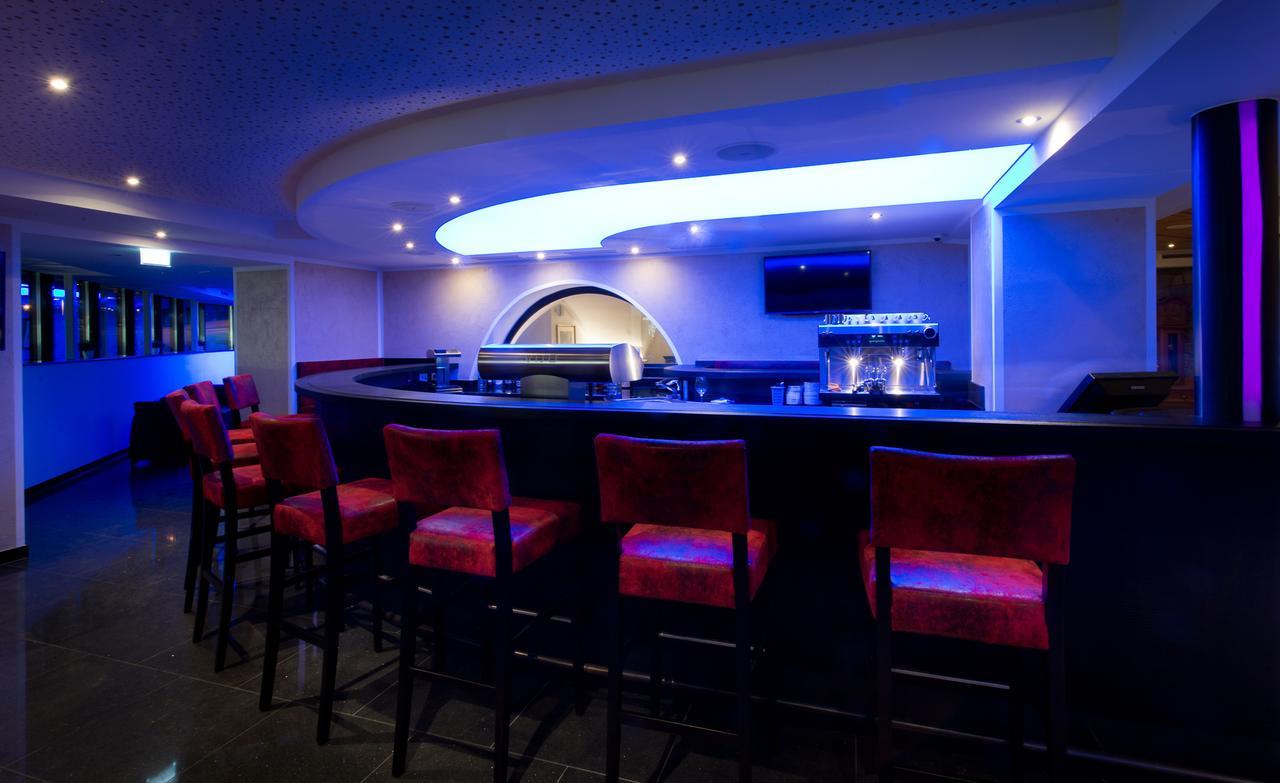 Hotel Neuwirt 젤암질러 외부 사진