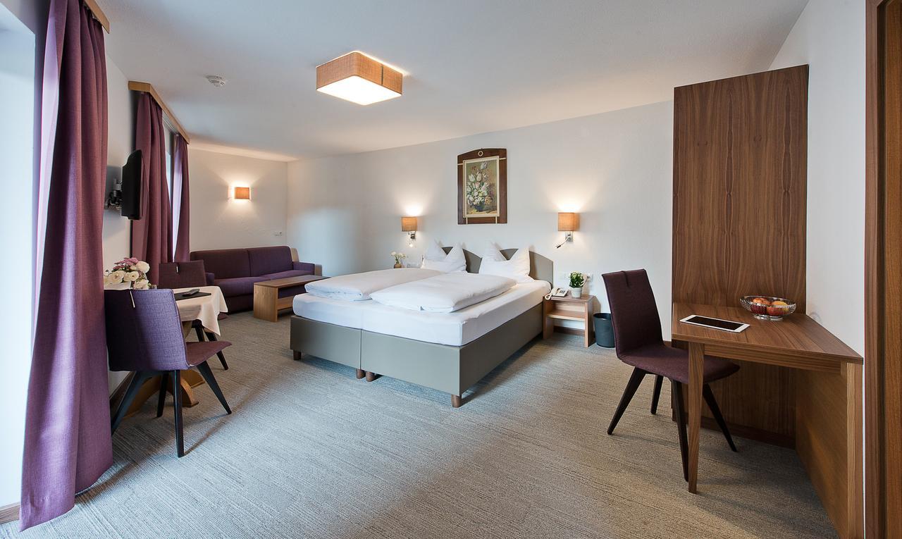 Hotel Neuwirt 젤암질러 외부 사진